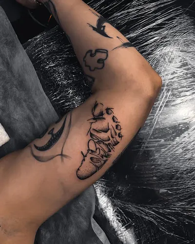 VEAN TATTOO & PIERCING